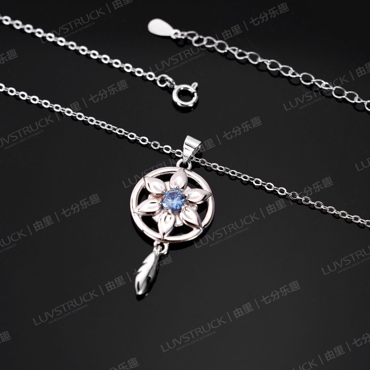 Кулон-ожерелье в виде персонаж – обзор и цена Anime Pendant Necklace
